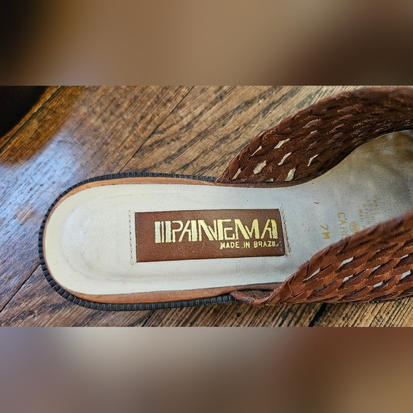 Ipanema Brown Leather Woven Heeled Shoes - Picture 2 of 9